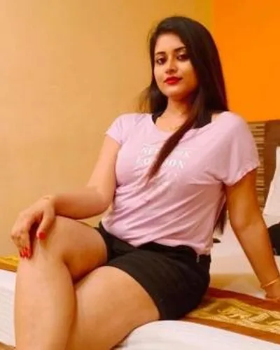 Nisha Kholi